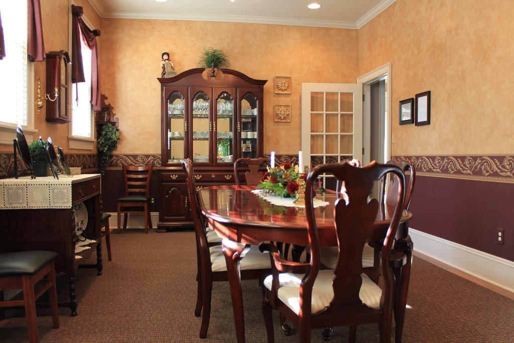 The Collins House Inn Marion Extérieur photo