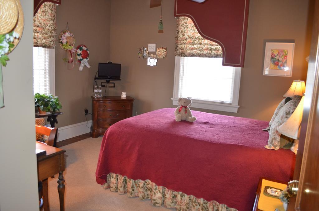 The Collins House Inn Marion Extérieur photo