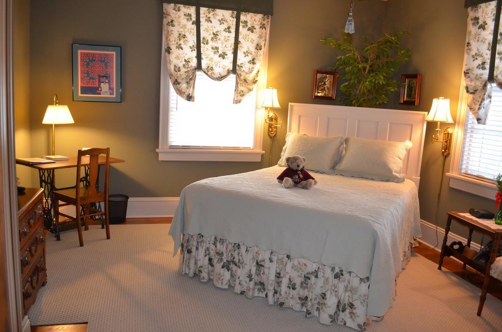 The Collins House Inn Marion Extérieur photo