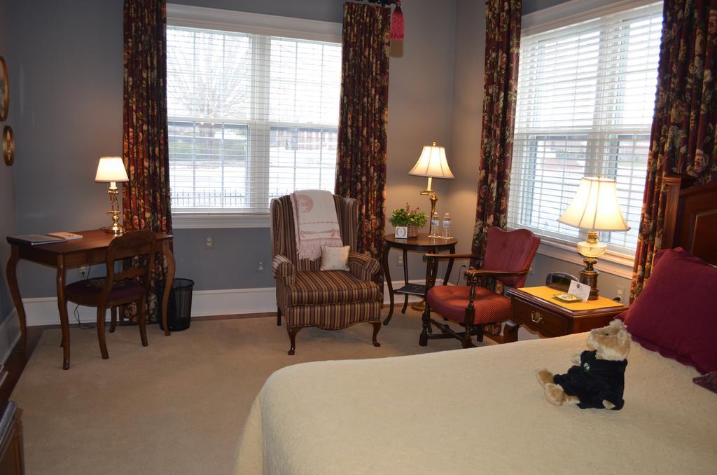 The Collins House Inn Marion Extérieur photo