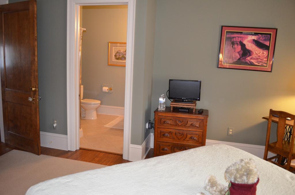 The Collins House Inn Marion Extérieur photo