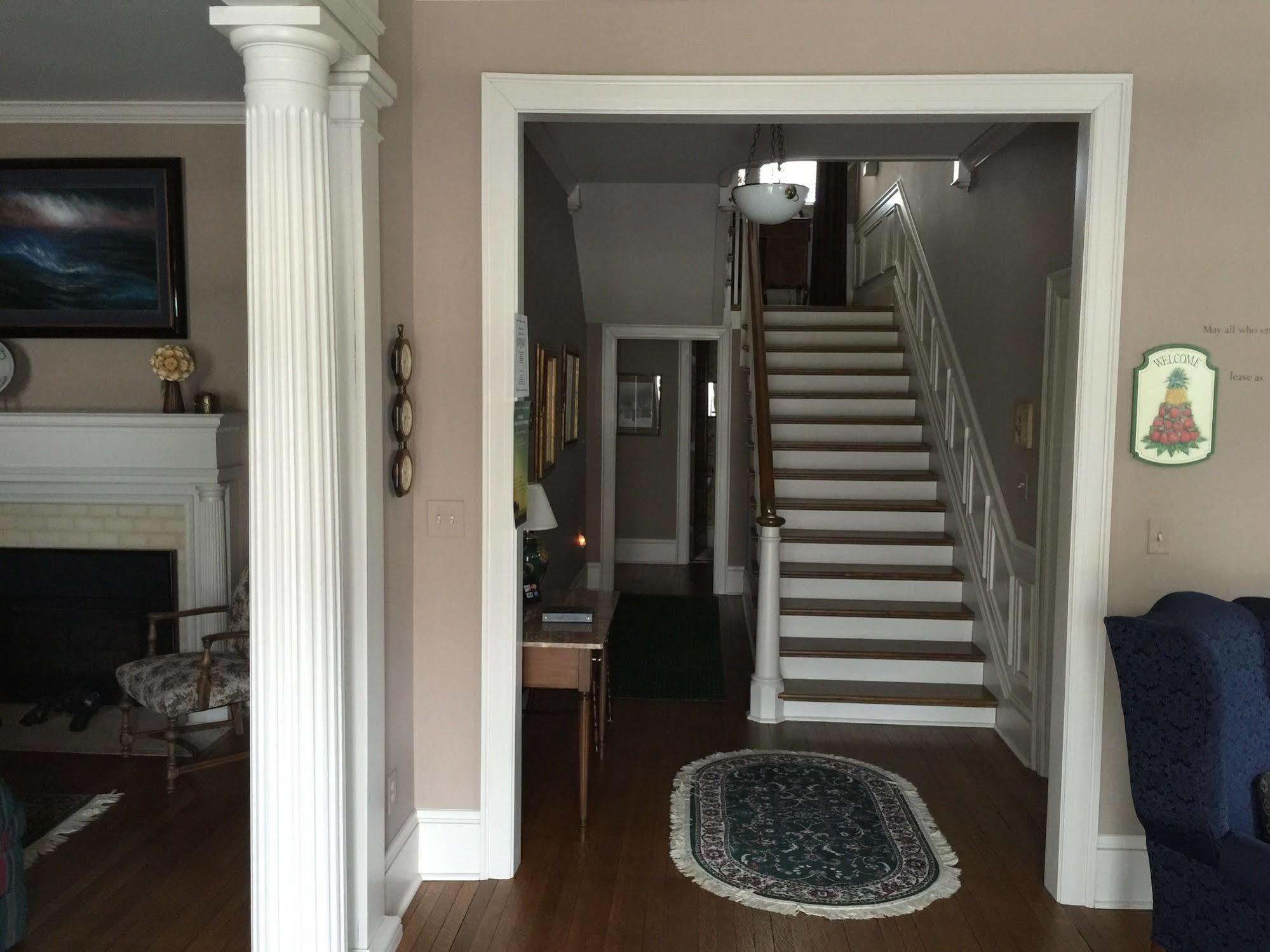 The Collins House Inn Marion Extérieur photo